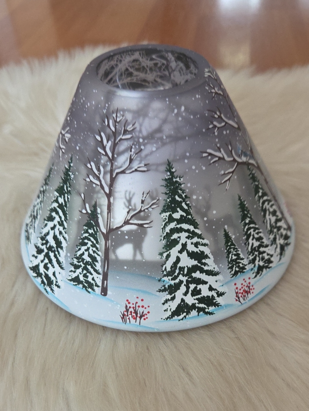 New Yankee Candle Hand-Painted Winter Forest Candle Shade